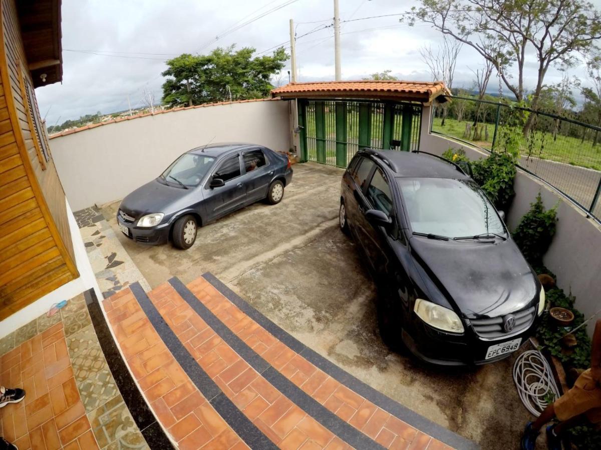 Casa Em Brotas Com Piscina E Churrasqueira Exterior photo