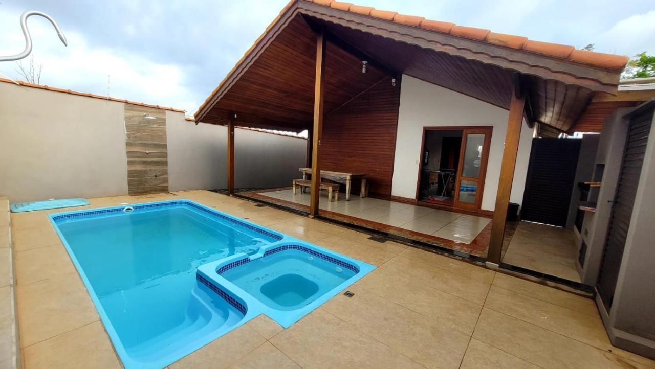 Casa Em Brotas Com Piscina E Churrasqueira Exterior photo